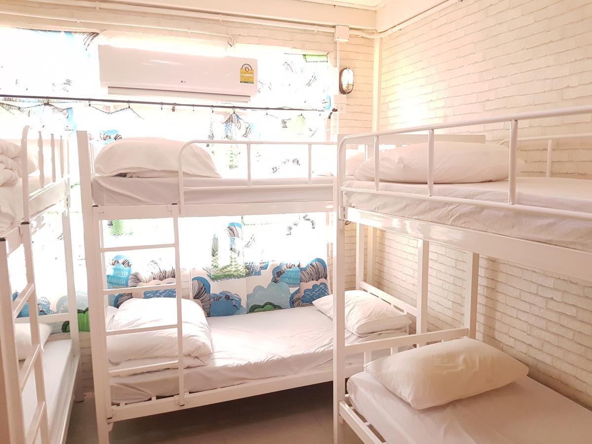 Mana Hostel Bangkok Eksteriør bilde