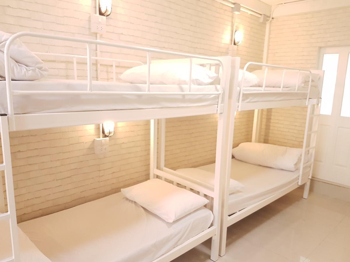 Mana Hostel Bangkok Eksteriør bilde